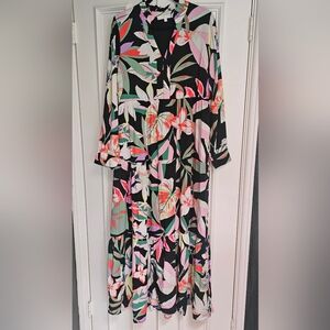 Karlie Tiered Floral Maxi Dress Long Sleeve Pockets Size L Ruffle Neck